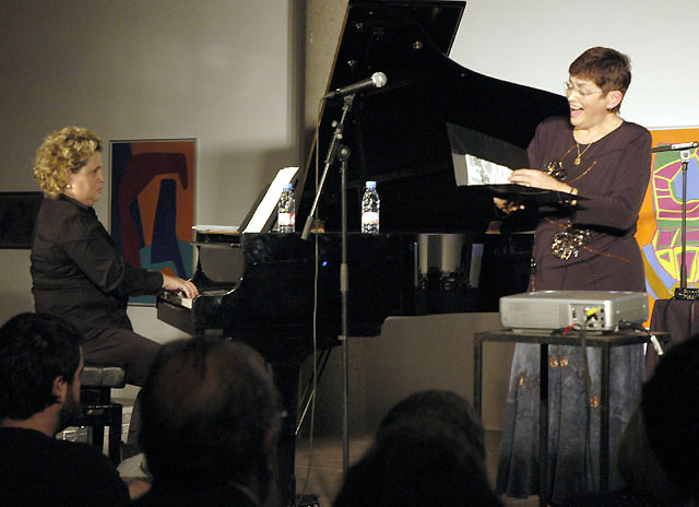 La temporada de tardor de Còdols s'obre amb un eclèctic i espectacular recital poètico-musical