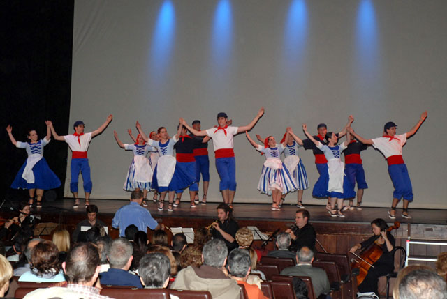 25 anys d’Ateneu a través de la dansa