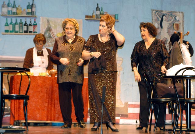 El grup de teatre La Pedrera presenta el seu darrer treball, ’La vuelta de Arturo’
