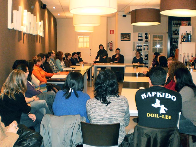 Jordi Puntí comparteix el seu llibre 'Maletes perdudes' amb els lectors de Cerdanyola