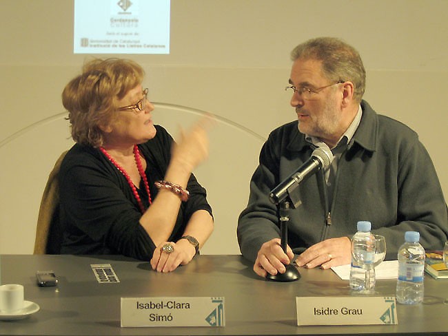 Isabel-Clara Simó: "Hem de superar la literatura amb mirada de dona"
