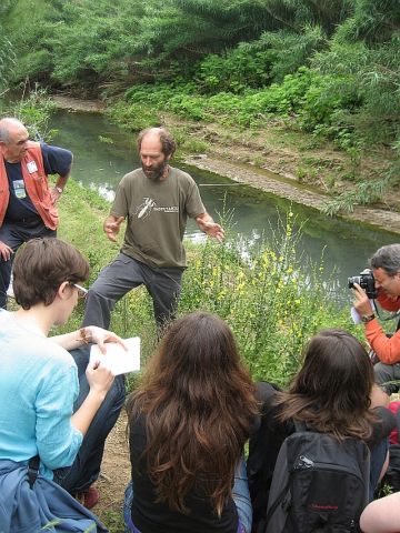 Recorrent Collserola per conèixer les plantes medicinals