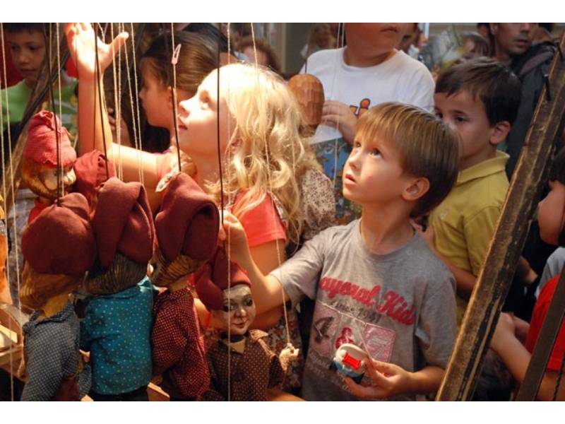 Bambalina, 30 anys de qualitat escènica i educació en valors