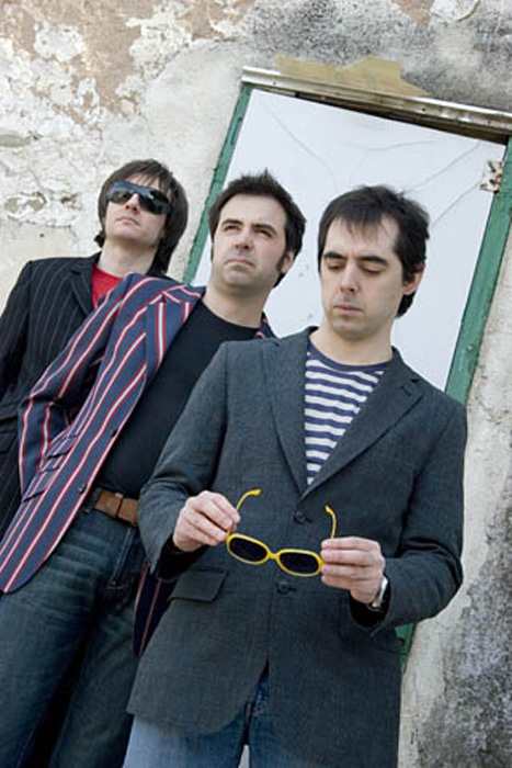 Les bandes locals prenen el Roser de Maig