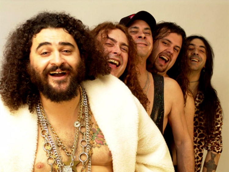 Mojinos Escozíos portaran el seu rock desvergonyit a Mundo Caníbal