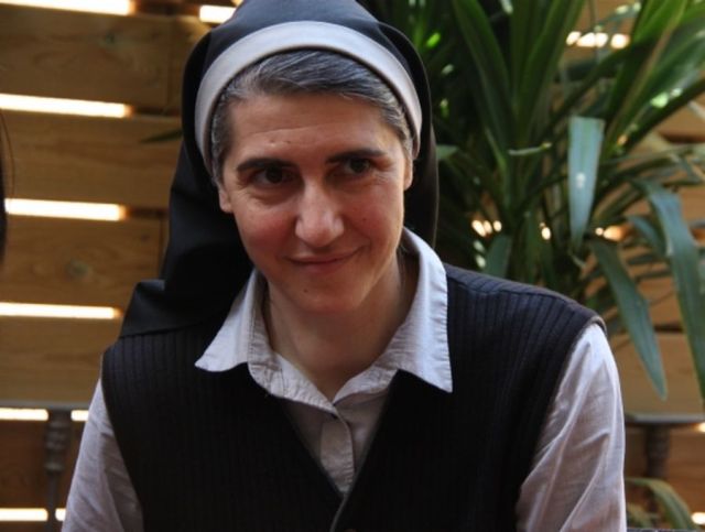 Cafè amb lletres al voltant de deu converses amb Teresa Forcades
