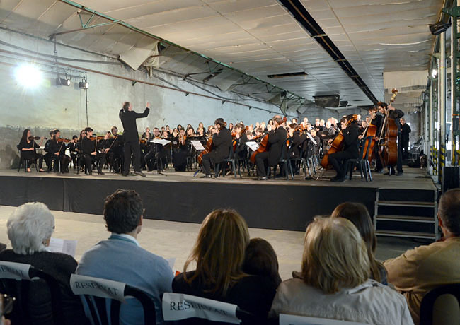 Últim homenatge a un emblema industrial de Cerdanyola, la fàbrica Aiscondel