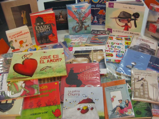 Llibres per aliments: cultura i solidaritat