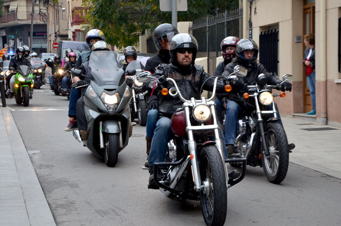 I la festa va arribar en Harley