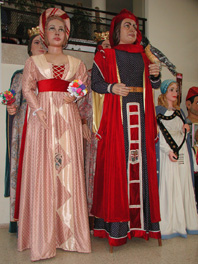 Els gegants de Cerdanyola se’n van de Festa Major a Pasaia