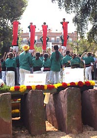 Els Castellers de Cerdanyola actuen diumenge a Sant Hipòlit de Voltregà