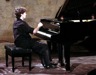 El piano de Daniel Ligorio i Amnistia Internacional lluiten pels Drets Humans
