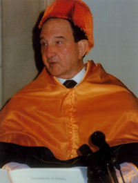 Nicolás Sánchez Albornoz, doctor honoris causa per la UAB