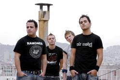 El grup cerdanyolenc No Way Out actua en el Senglar Rock Lleida 2006