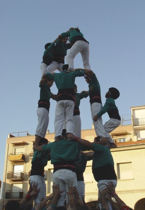 Lluïda actuació dels Castellers de Cerdanyola a Calaf