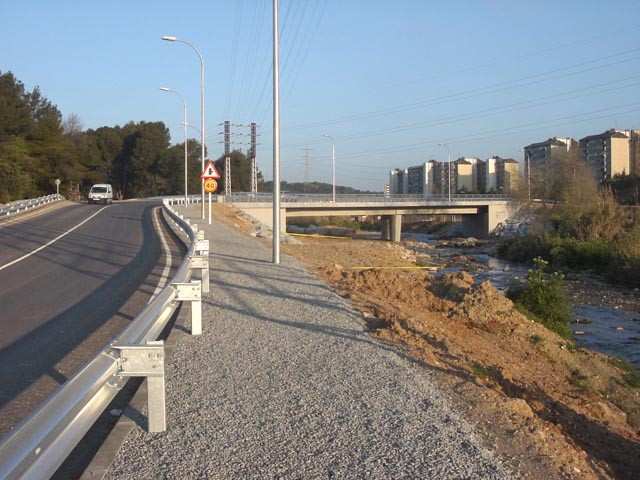 Tallen la carretera de Badia dins el Pla de prevenció d'inundacions