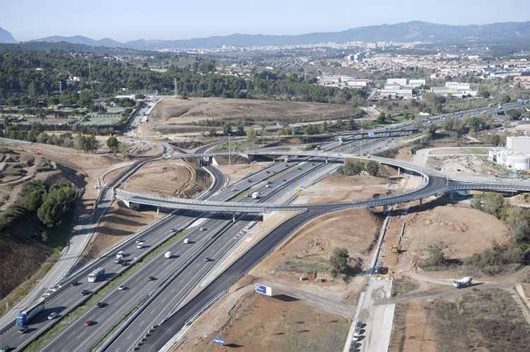 Obre la rotonda que enllaça la C58 amb la UAB i Bellaterra