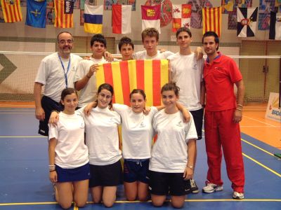 Tres jugadors de bàdminton locals participen al Campionat d’Espanya amb la selecció catalana