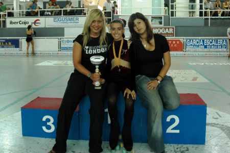 Anna Gibert i Agnès Garrell fan podi en la final del Campionat de Barcelona Interclubs