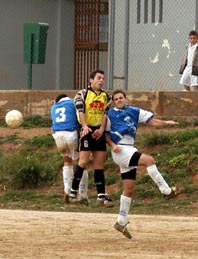 El Santa Ana vuelve a ganar; el Baroja pierde el derbi