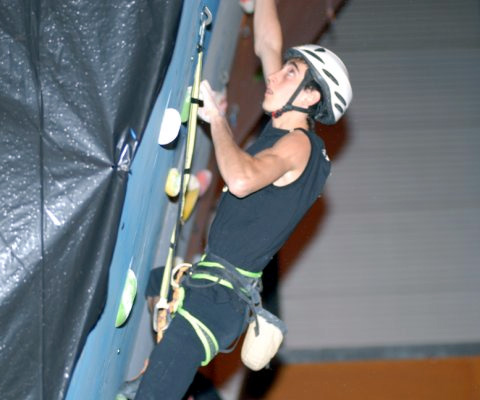 Víctor Esteller, nou sotscampió sub20 d'Espanya d'escalada en dificultat