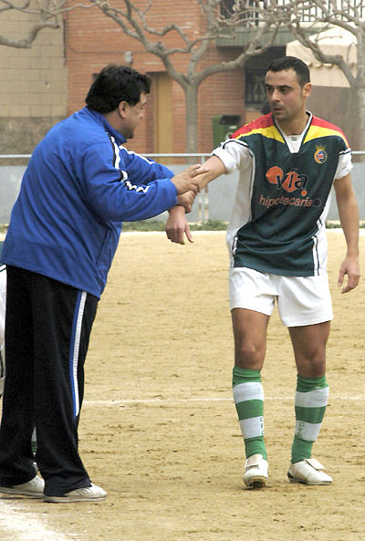 El Cerdanyola FC necessita els punts davant el Júnior per seguir somiant amb l’ascens