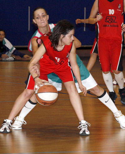Dues victòries del Femení Cerdanyola en un cap de setmana intens