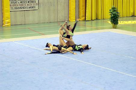 Dos conjunts de gimnàstica rítmica es classifiquen per a la Final de Catalunya dels JJEE