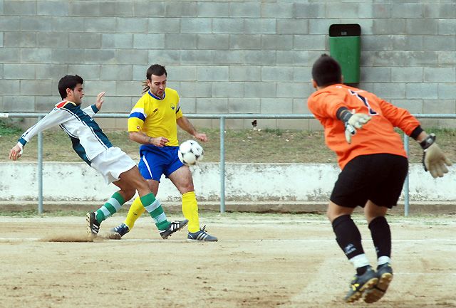 El Cerdanyola continua invicte al municipal de Santa Anna