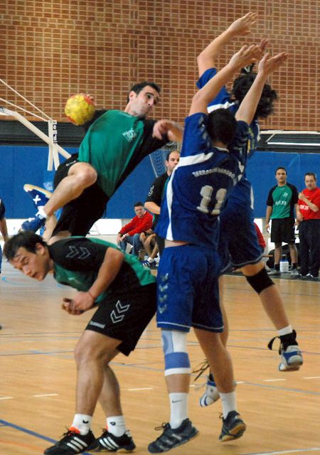 L'Handbol Cerdanyola perd en el seu debut al Guiera