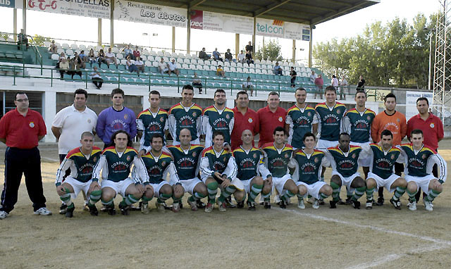 El Cerdanyola FC visita el Juventud Prat, equip revelació del grup 3 de la Primera Territorial