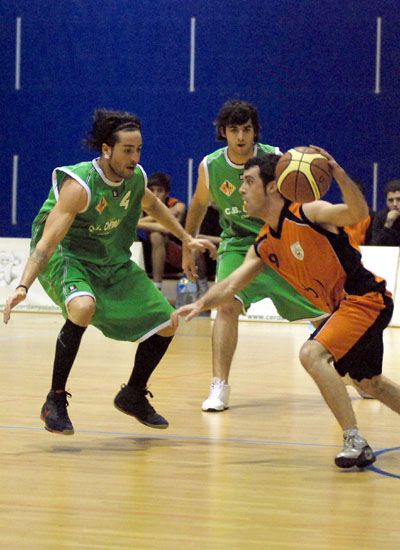 L’Ópalo pateix davant el Solsona, però es dur la victòria en un darrer quart esplèndid 63-47