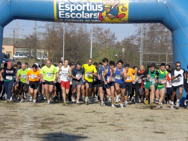 Èxit de participació en el 10è Cross Ciutat de Cerdanyola