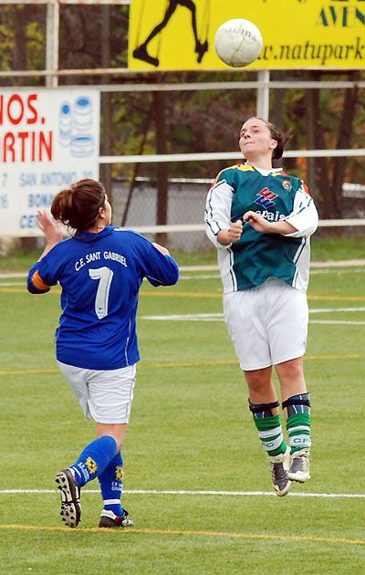 El Cerdanyola FC femení comença bé l’any i goleja el Xaica a domicili (0-7)