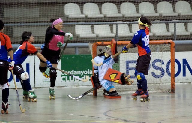 El Cerdanyola CH femení rep al Noia amb la intenció de mantenir la bona ratxa