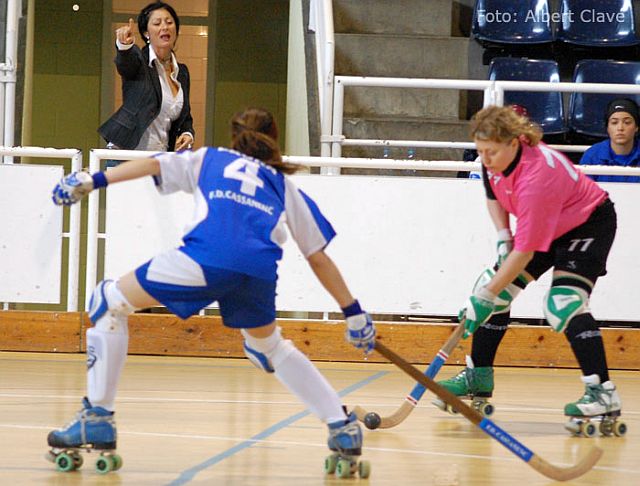 El Cerdanyola CH femení segueix en ratxa i guanya per 1 a 5 al Cassanenc