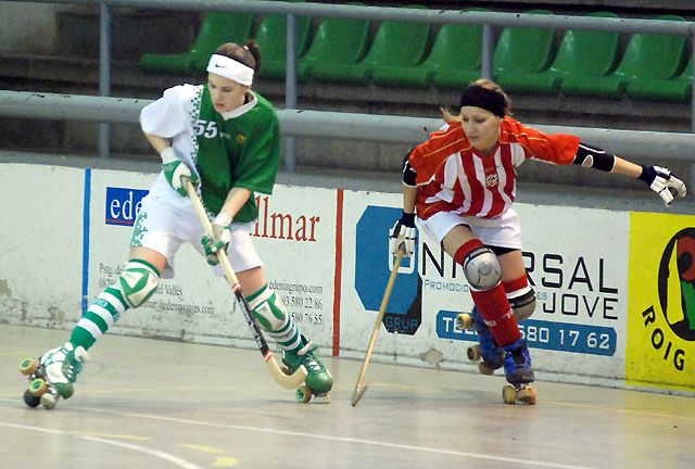 Remuntada del Cerdanyola CH femení davant el CP Vic al que va guanyar 4-1