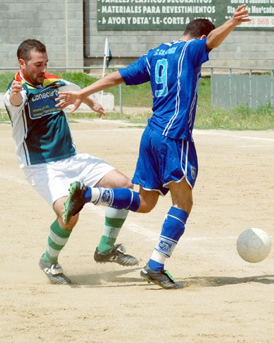 El Cerdanyola FC B deixa escapar dos punts davant un descendit Casablanca