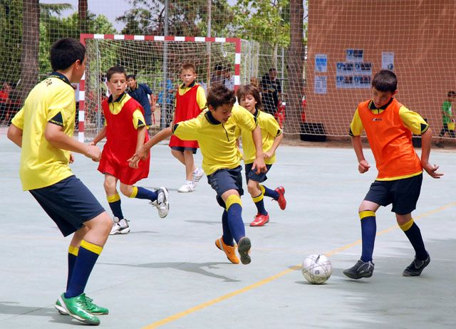 El futbol sala del Forat del Vent tanca la temporada amb una festa