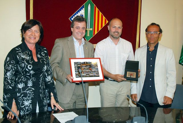 El Cerdanyola FC rep el reconeixement institucional per la seva brillant temporada
