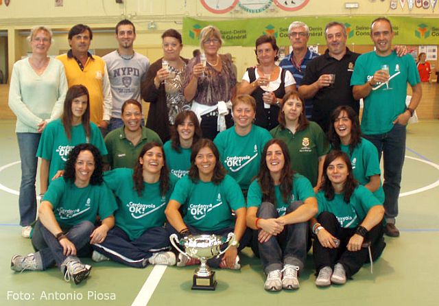 El Cerdanyola Club d’Hoquei femení guanya el Torneig de París