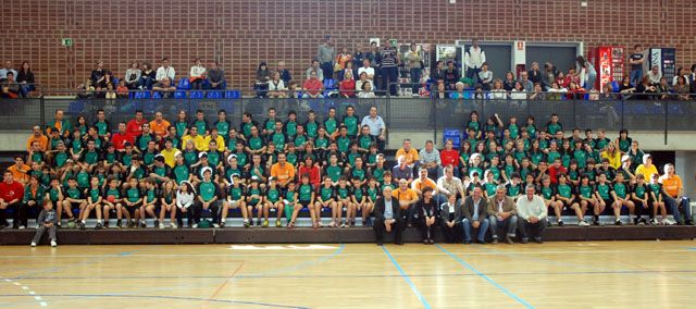 El Club Handbol Cerdanyola omple el Guiera per donar el tret de sortida a la temporada 2009-2010