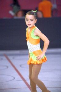Sis patinadores locals participen en el Campionat de Debutants