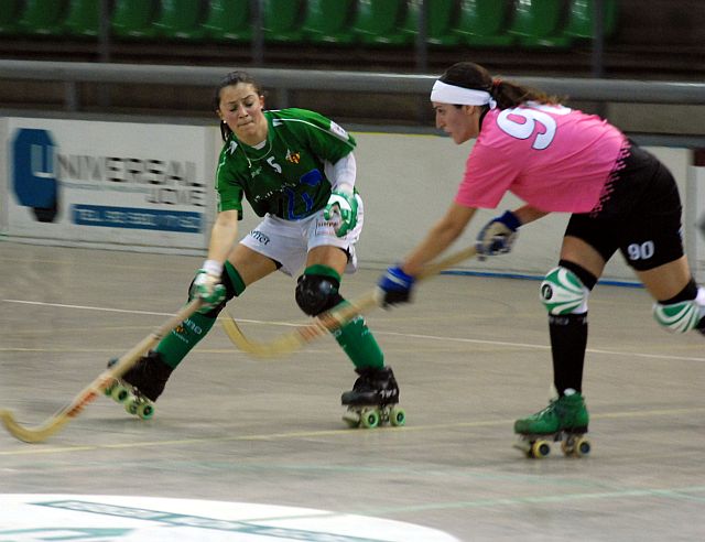 El Cerdanyola CH femení remunta quatre gols i acaba guanyant a la pista del Noia