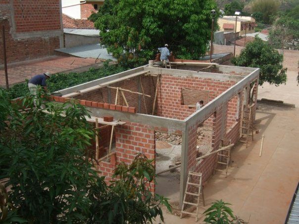 El I Patina-sos pren forma d'una llar-escola a Camiri