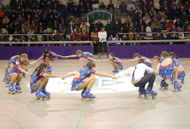El circ va ser el protagonista del Festival de Nadal del CPA Cerdanyola