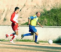 Els grocs remunten el partit davant el Cirera amb dos gols d’Aitor