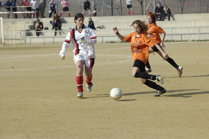 El femení de la Unión s’enfronta al fanalet vermell del grup, l’At. Vilafranca