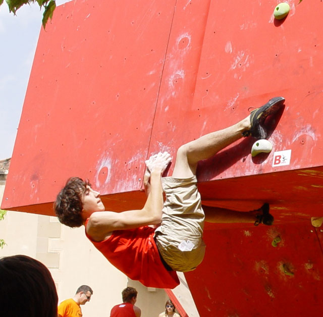 Víctor Esteller es queda fora de la final de la cinquena prova de la Copa Catalana  d’Escalada en Bloc