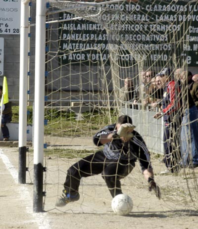 El Cerdanyola FC inicia l’any amb una victòria per la mínima davant el Montmeló